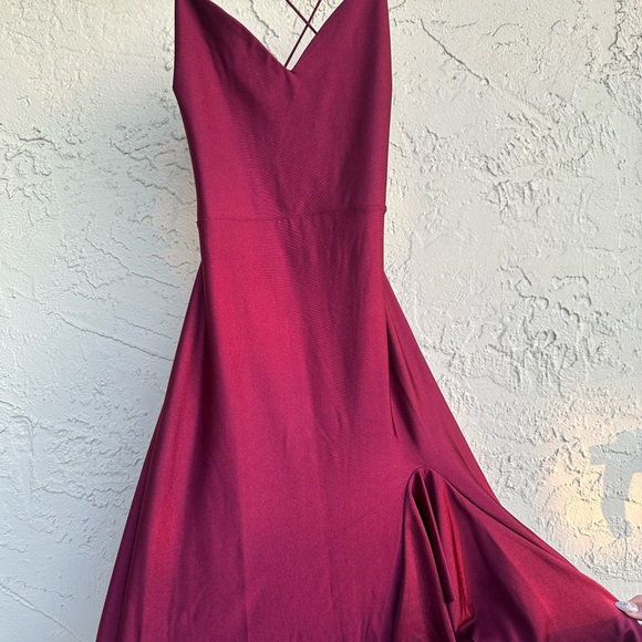 Windsor Red Spaghetti Strap Bodycon Dress - Picture 5 of 5